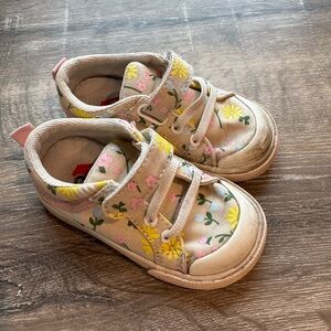 See Kai Run Kristin Sneakers